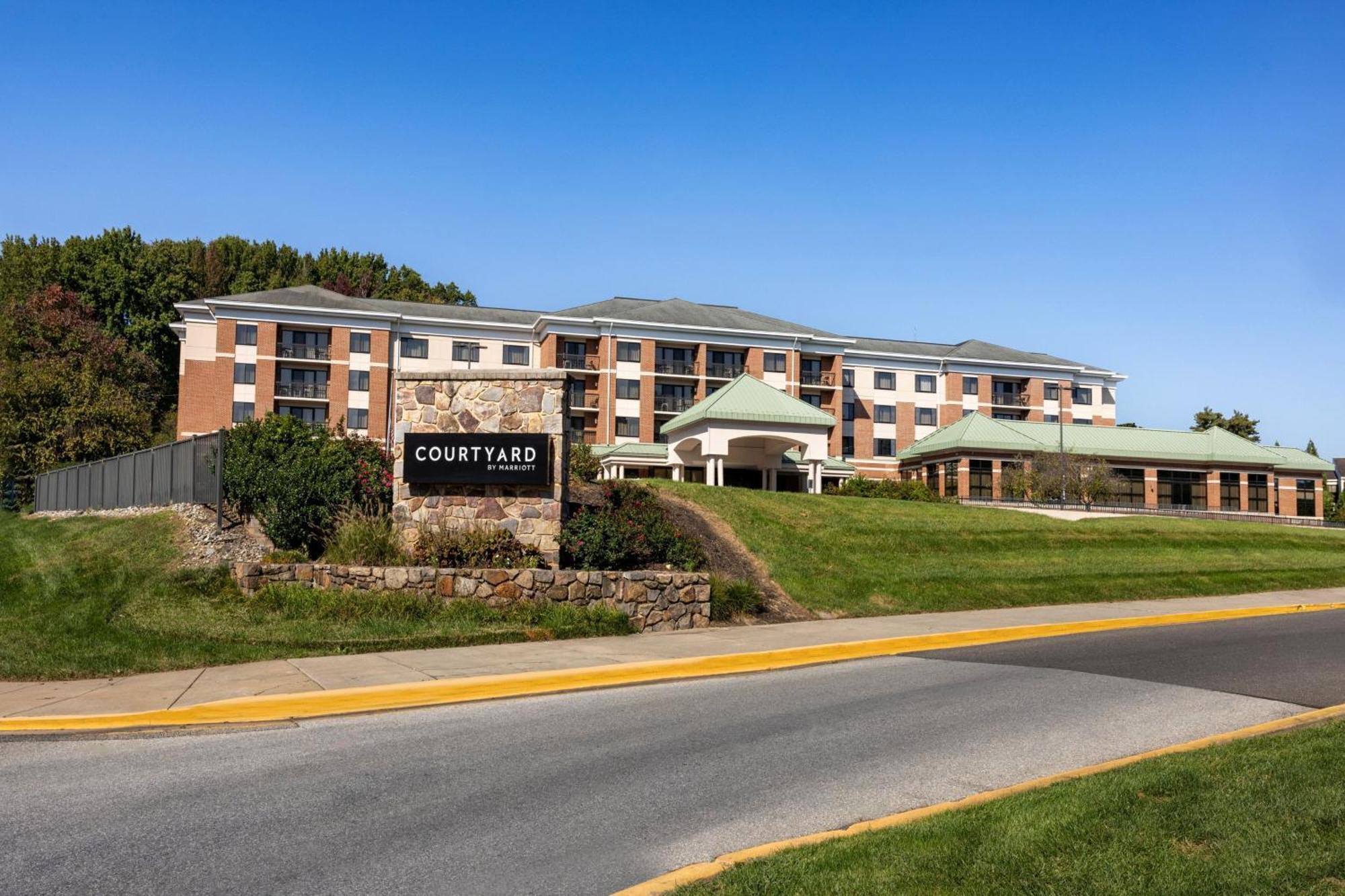 Courtyard By Marriott Newark-University Of Delaware Екстериор снимка