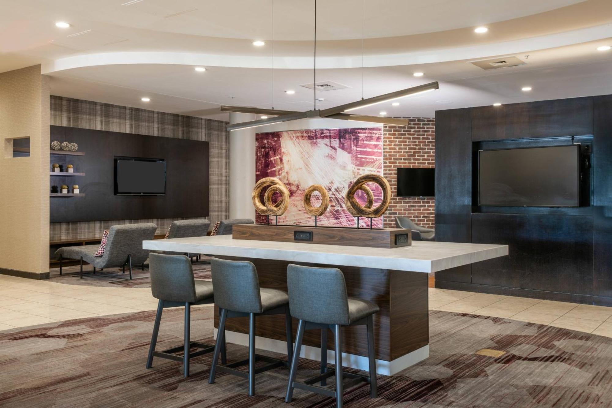 Courtyard By Marriott Newark-University Of Delaware Екстериор снимка