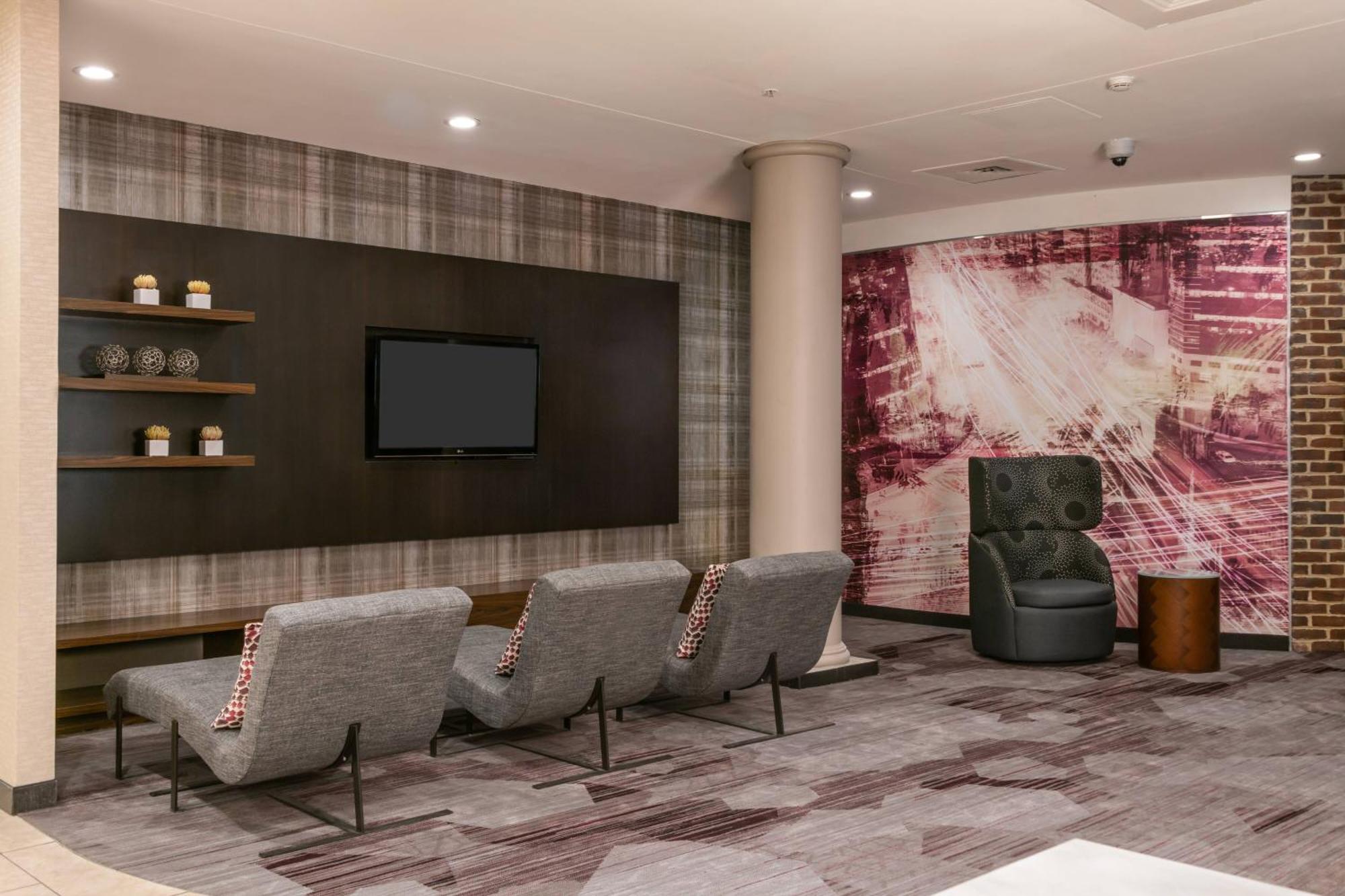Courtyard By Marriott Newark-University Of Delaware Екстериор снимка