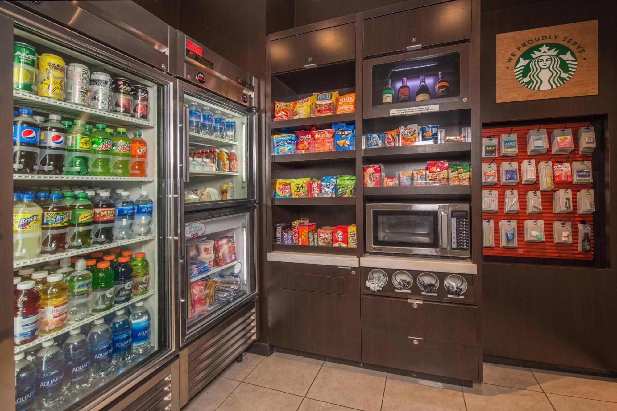 Courtyard By Marriott Newark-University Of Delaware Екстериор снимка