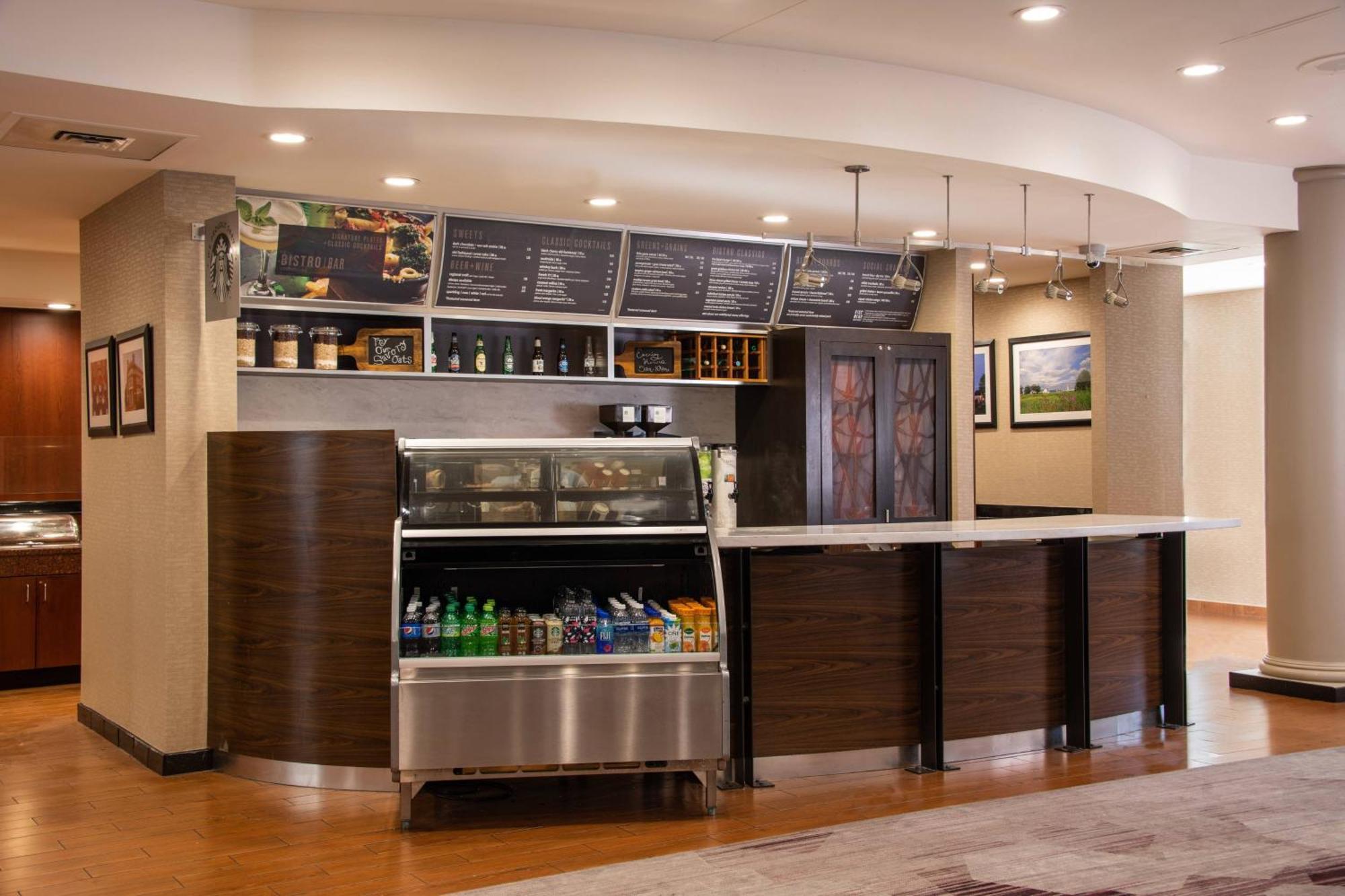 Courtyard By Marriott Newark-University Of Delaware Екстериор снимка