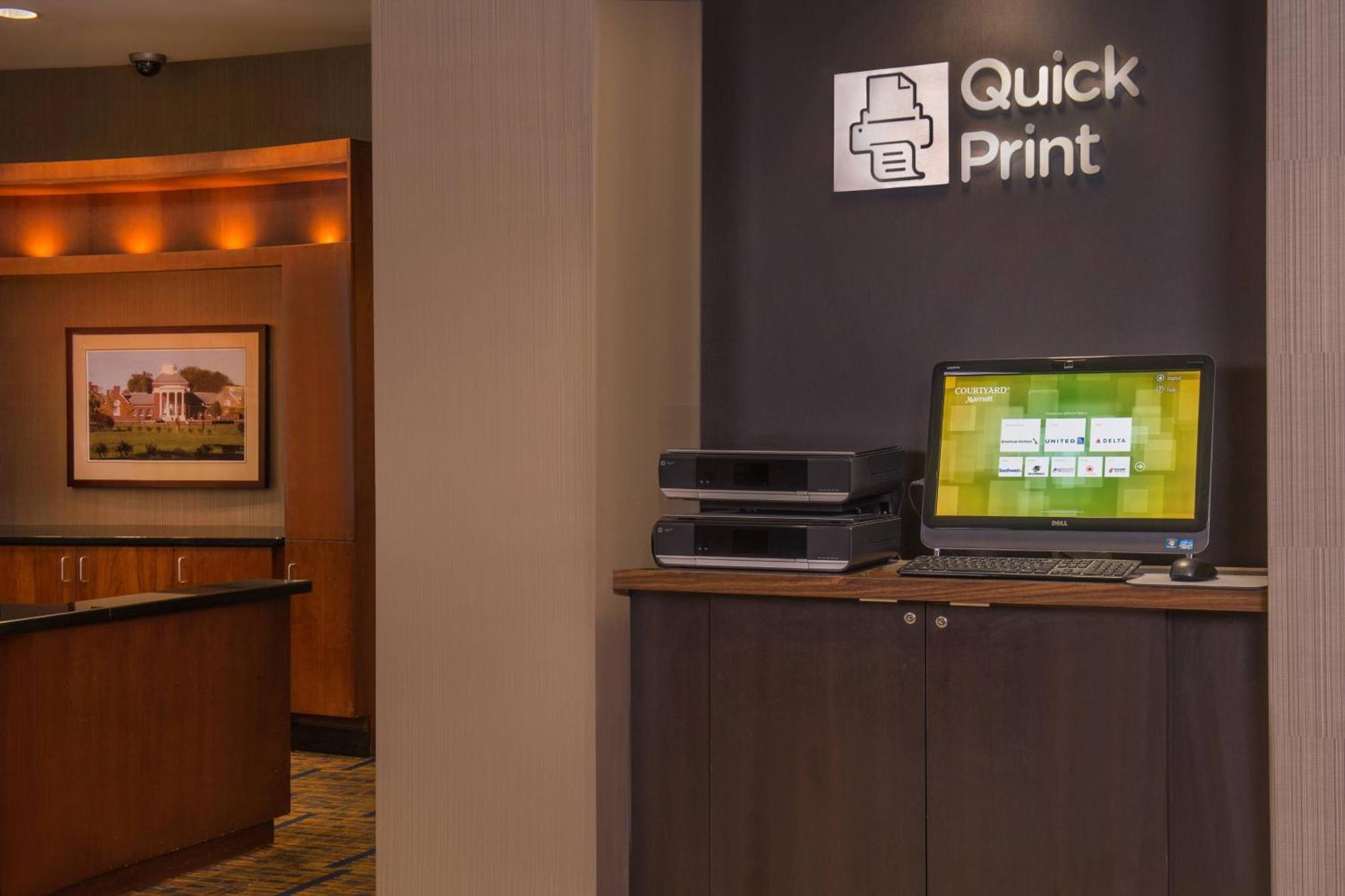 Courtyard By Marriott Newark-University Of Delaware Екстериор снимка
